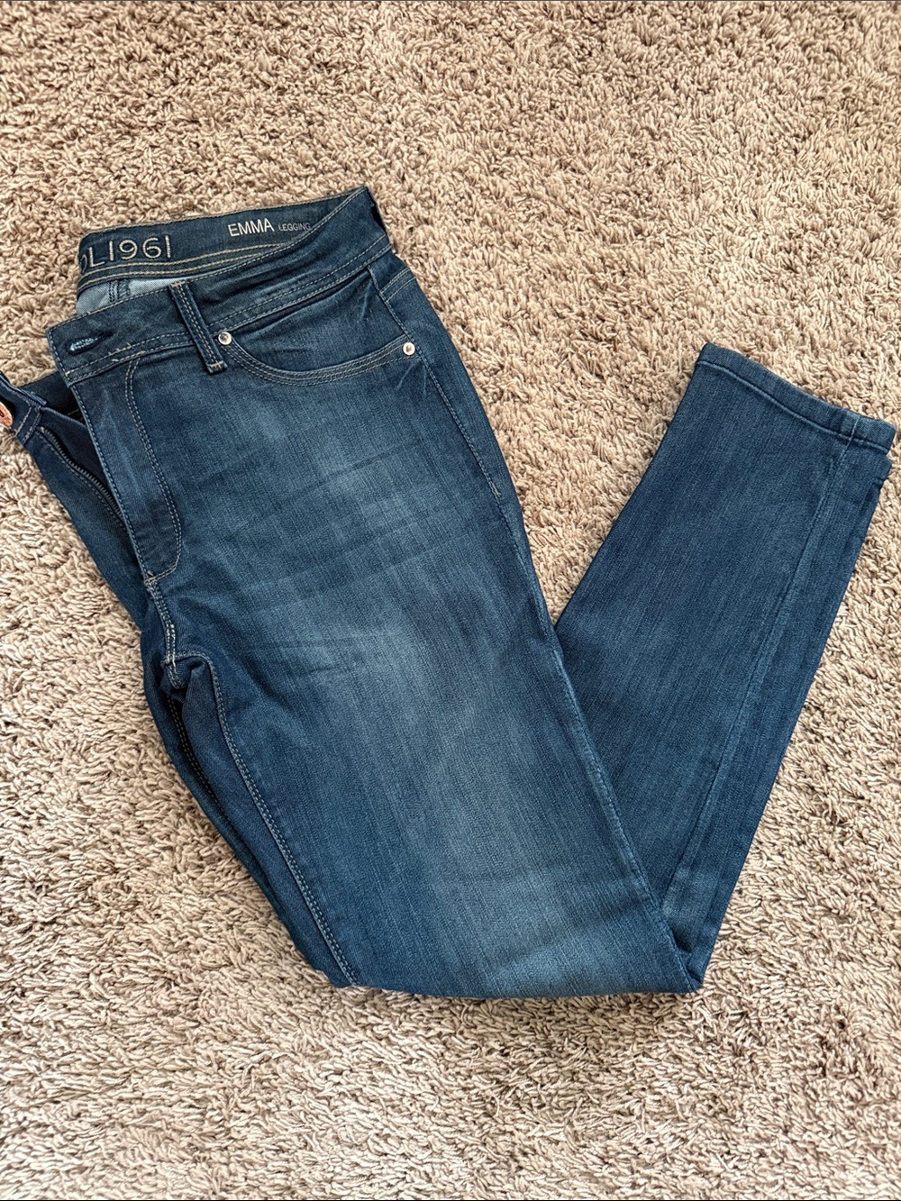 DL1961 Emma Skinny Jeans in Dark Blue Wash